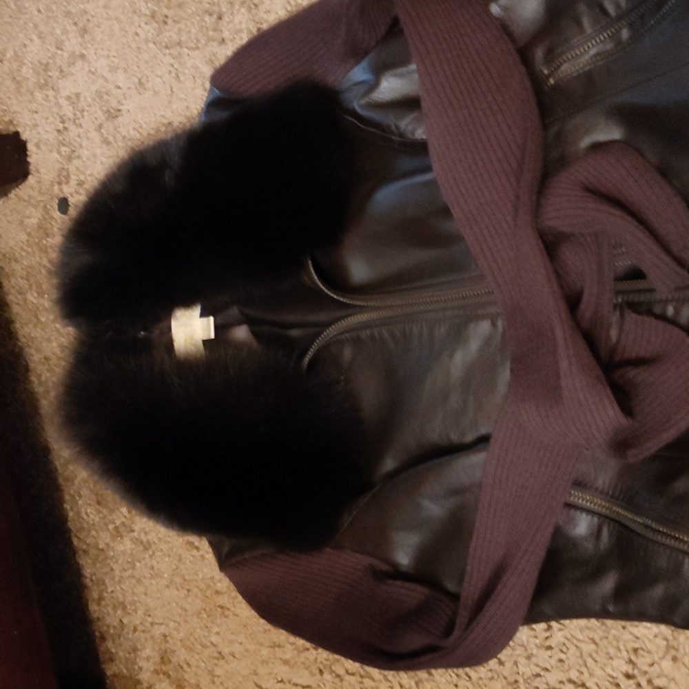 Brown Leather jacket with detachable fur collar, sleeves are wool size 2